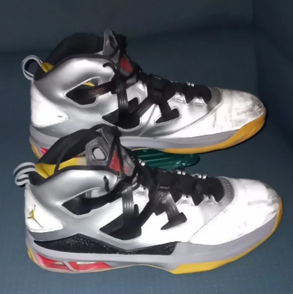Jordan Carmelo 6 shoes